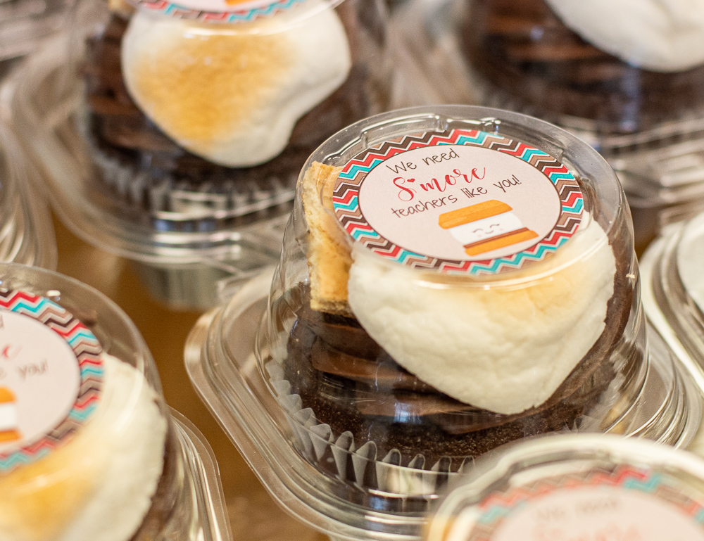 Teacher Appreciation Cupcakes